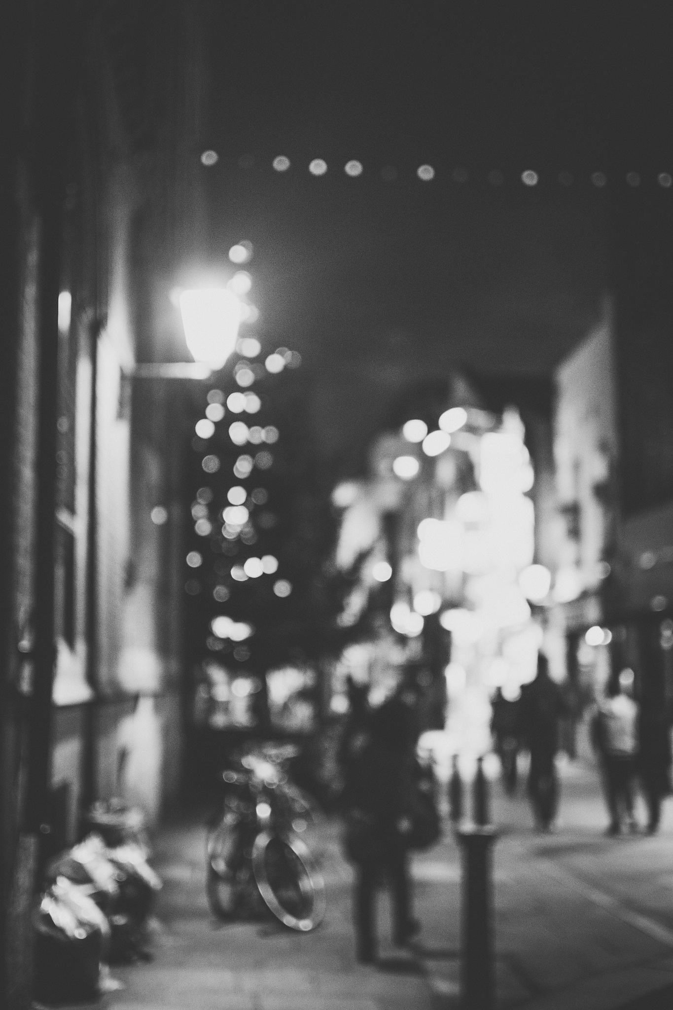 christmas street scene