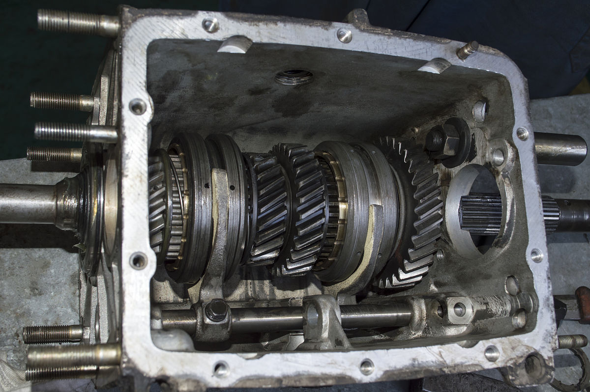 两轴式变速器详解：手动/自动，工作原理及应用