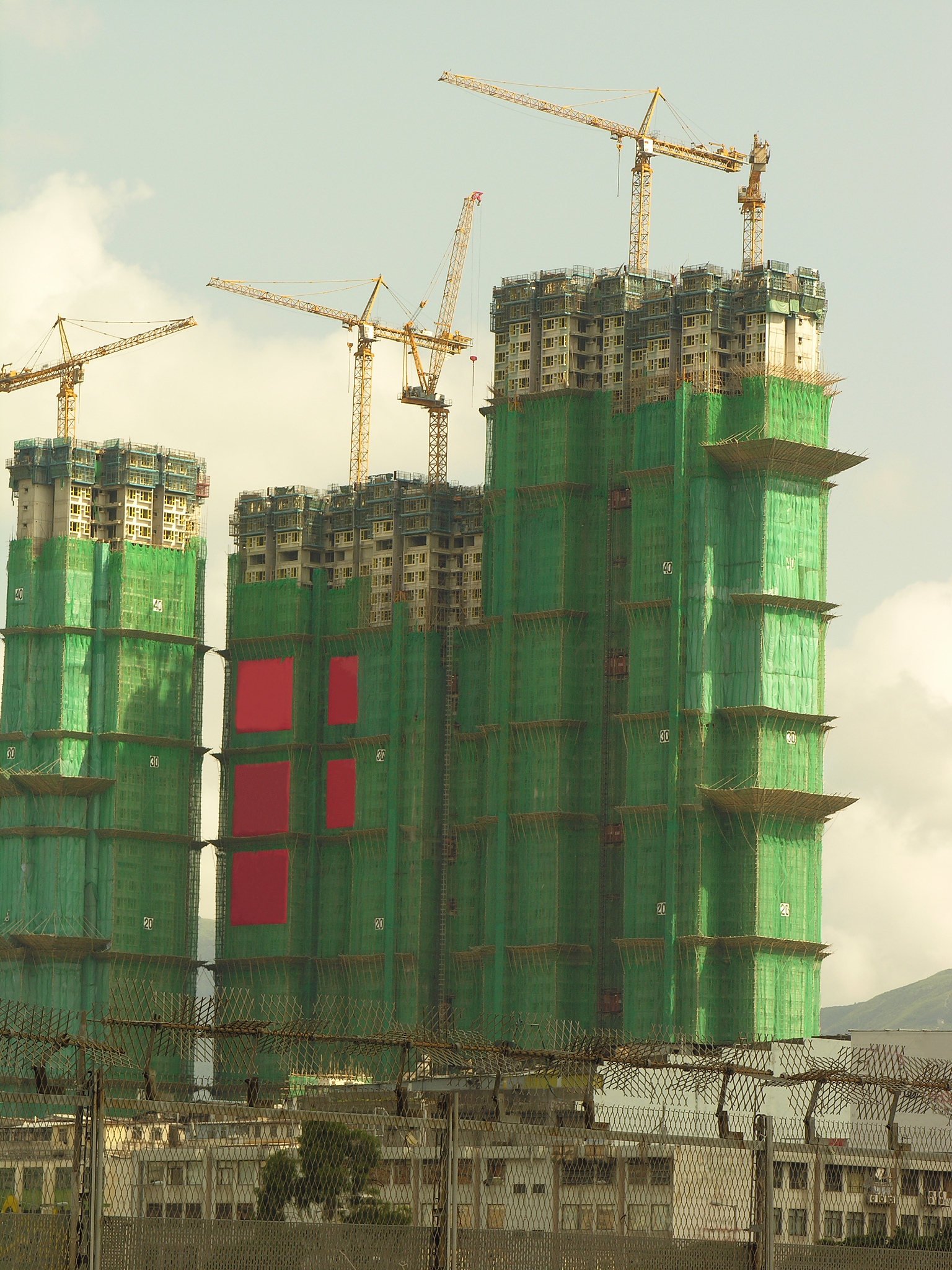 港务区绿地二期房建项目施工现场安全风险分析