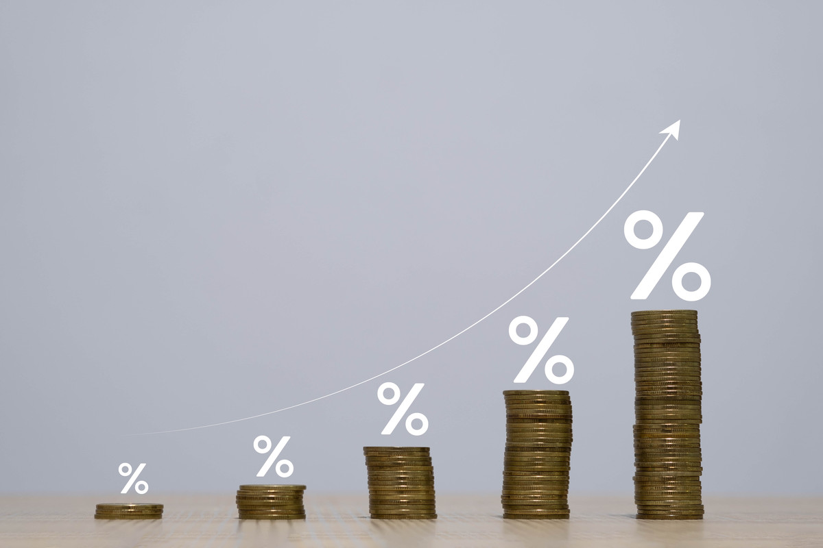 股价崩盘风险对金融市场、宏观经济及企业的影响