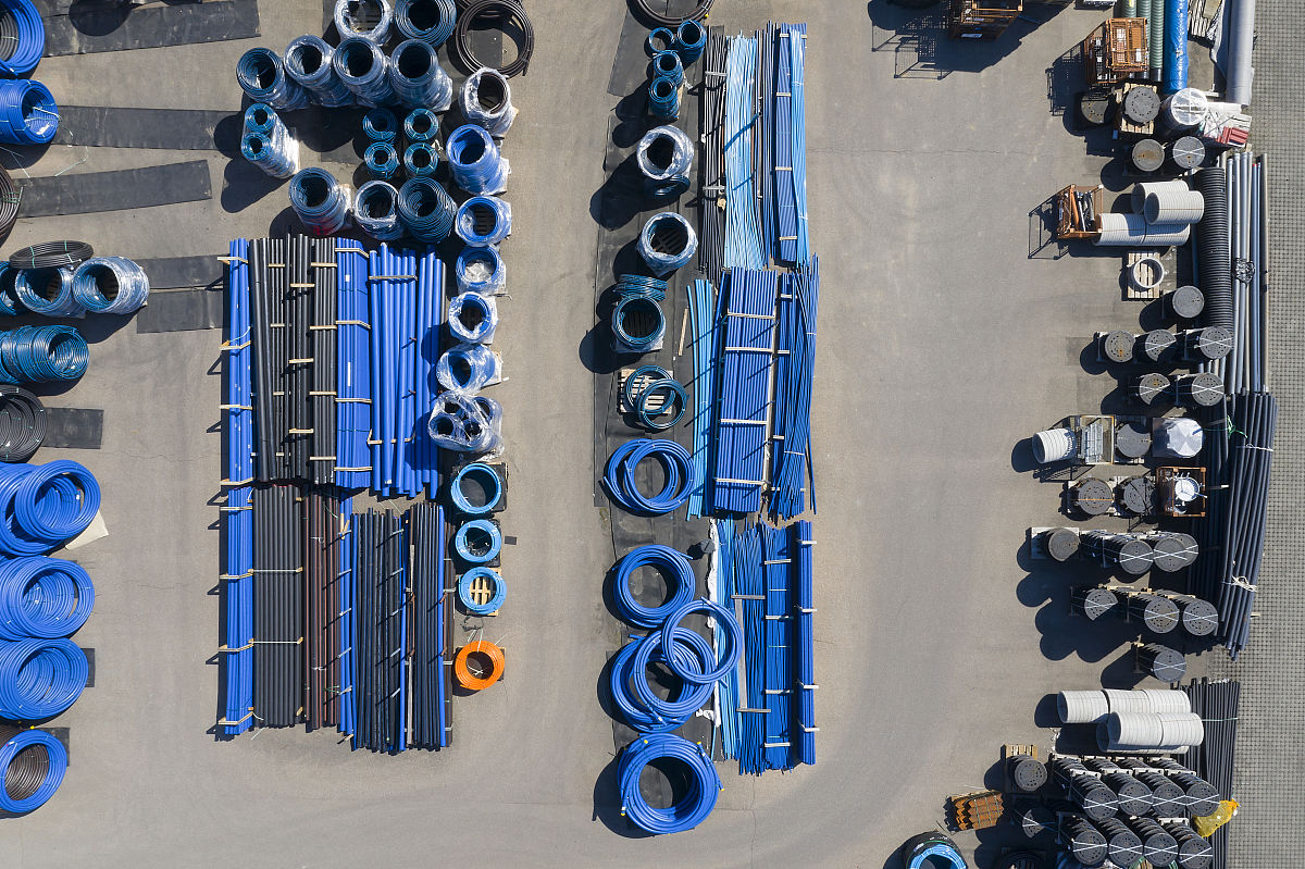 水和污水基础设施经济分析综述：研究方法和应用