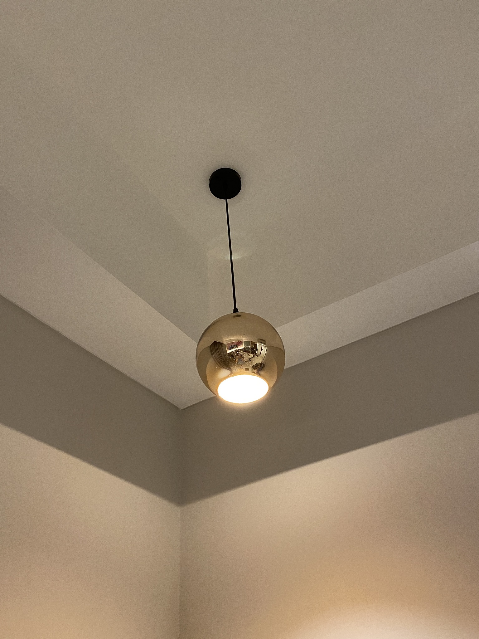 如何调节光线亮度？灯具搭配技巧与亮度调节方法