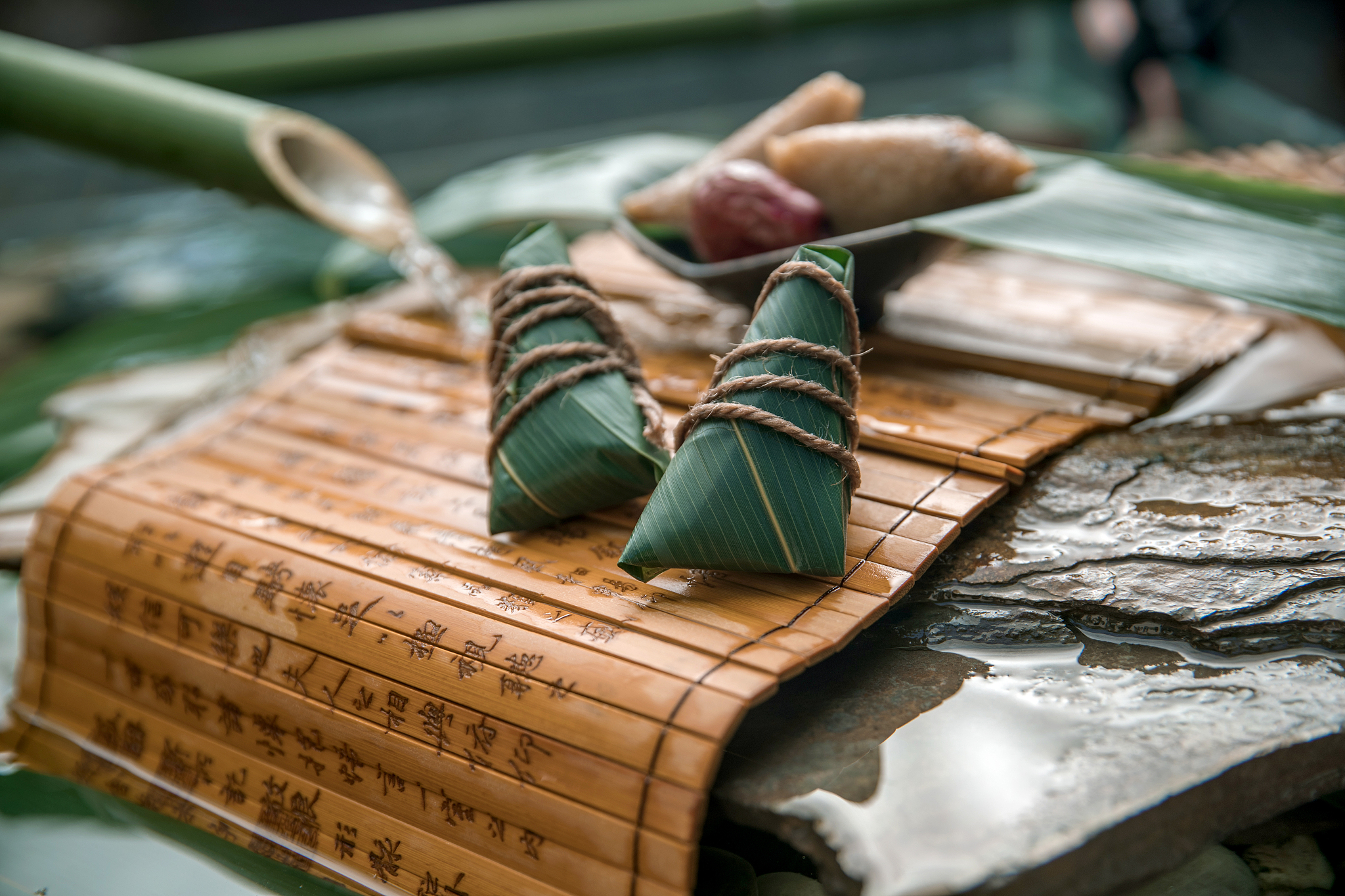 粽子：烟火气的象征，承载着团圆与幸福