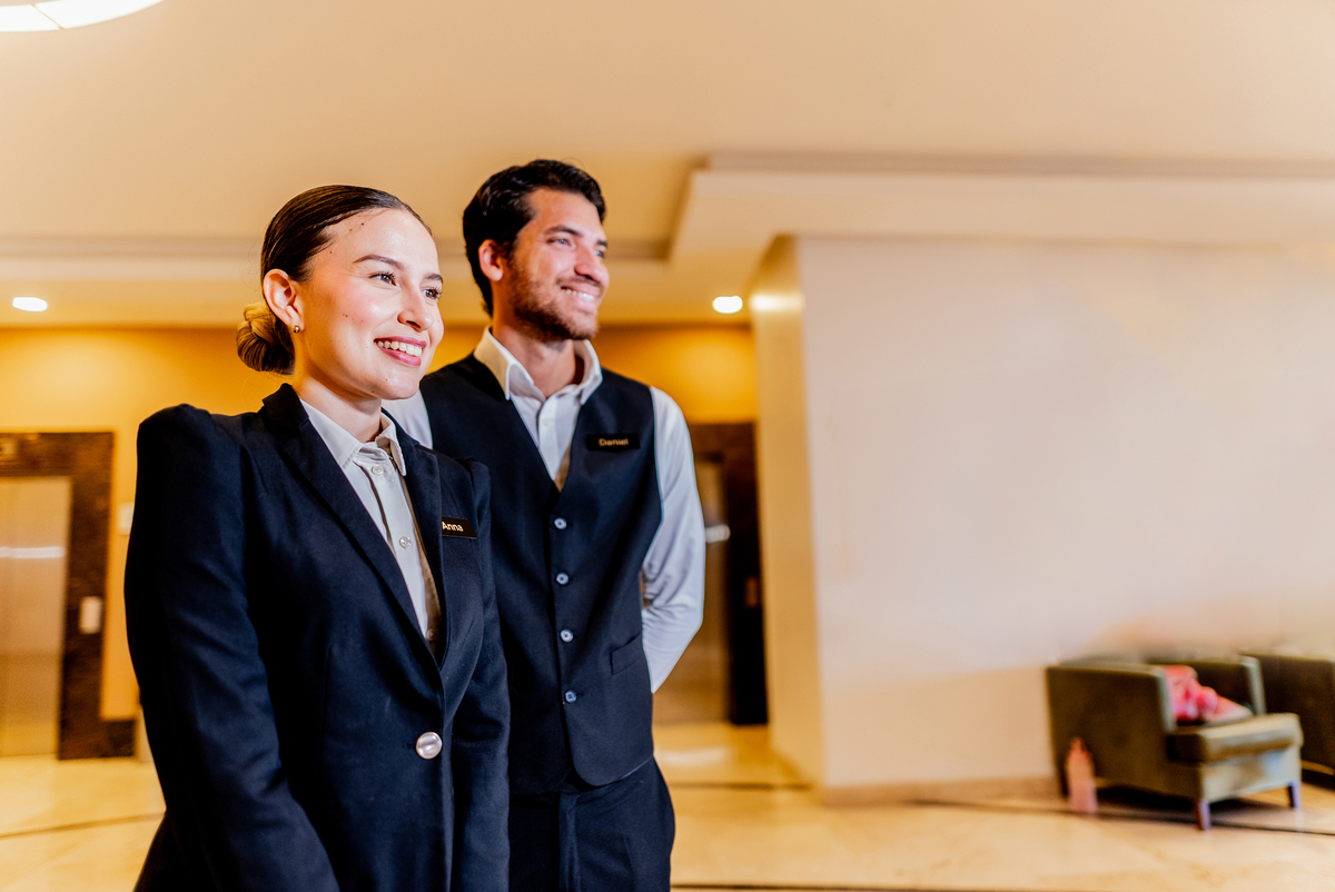 《像绅士淑女服务》读后感：提升服务行业专业度和客户满意度