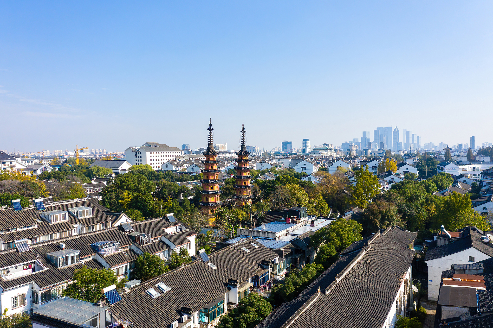 苏州著名古建筑双塔