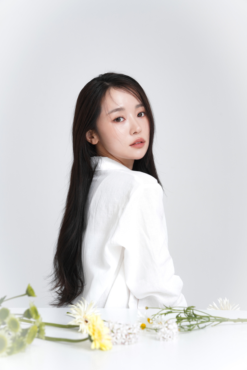19岁夏天的肖像：一个少女的成长与蜕变