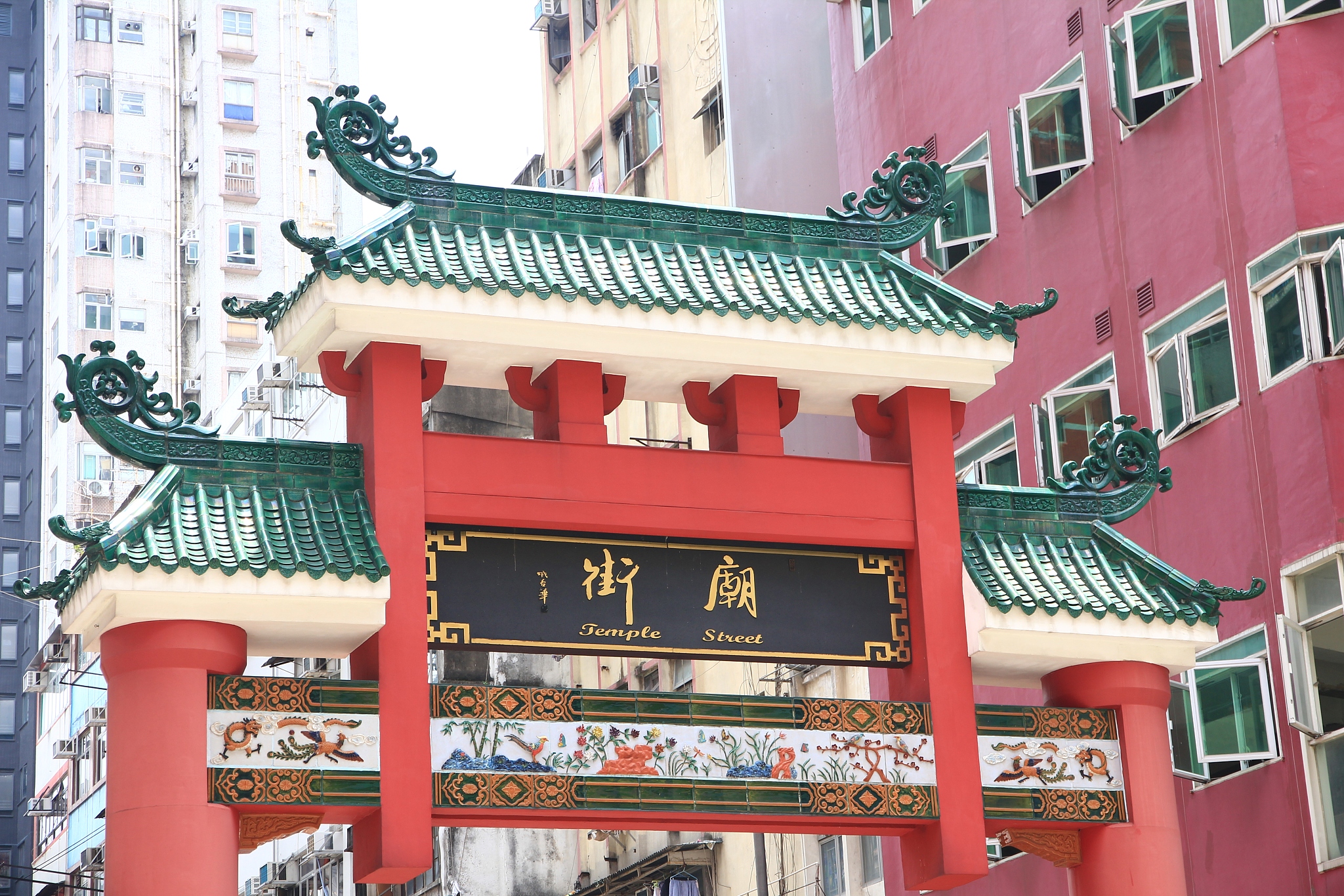 国内热门旅行目的地推荐：必打卡景点及特色体验