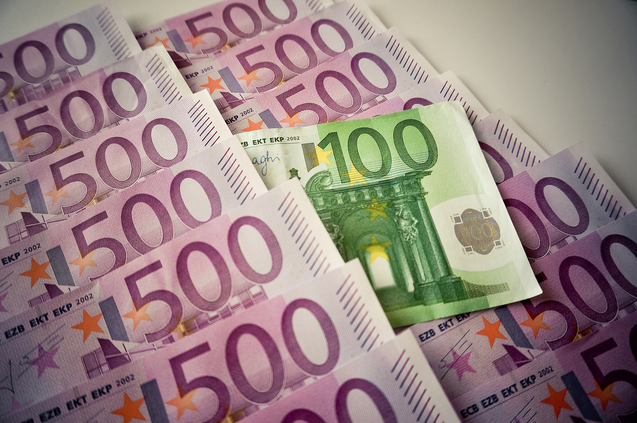 five hundred euros banknotes