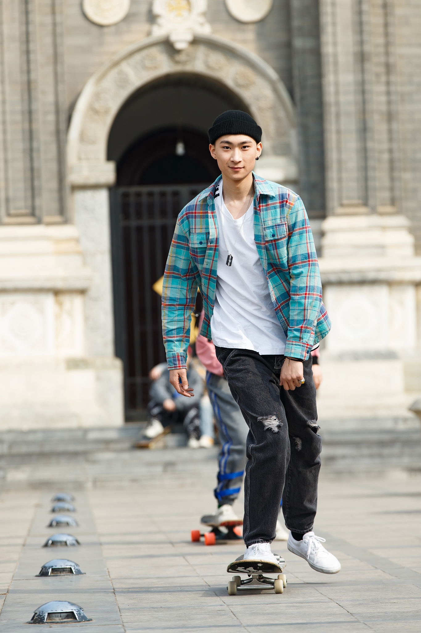 男生什么穿搭最容易踩坑？内容保持在五百字左右