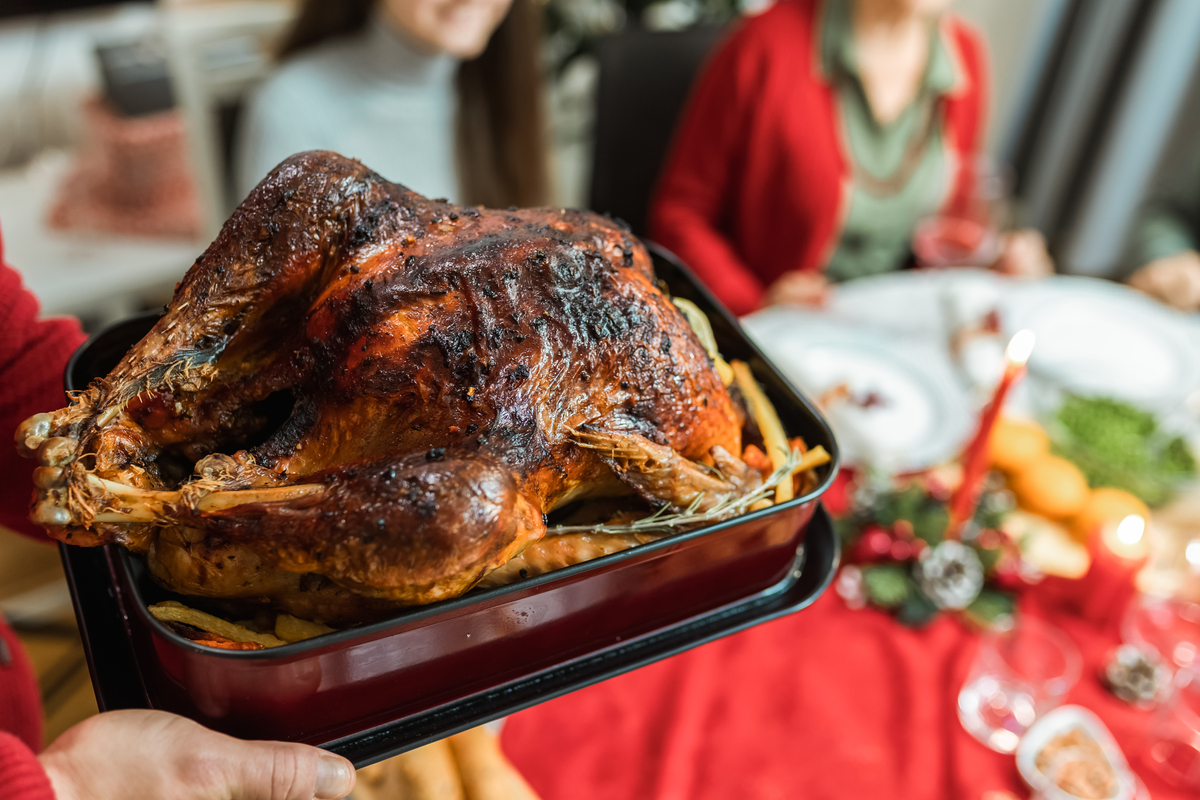 巨量本地推直播：美味烤鸡，居家户外最佳选择！