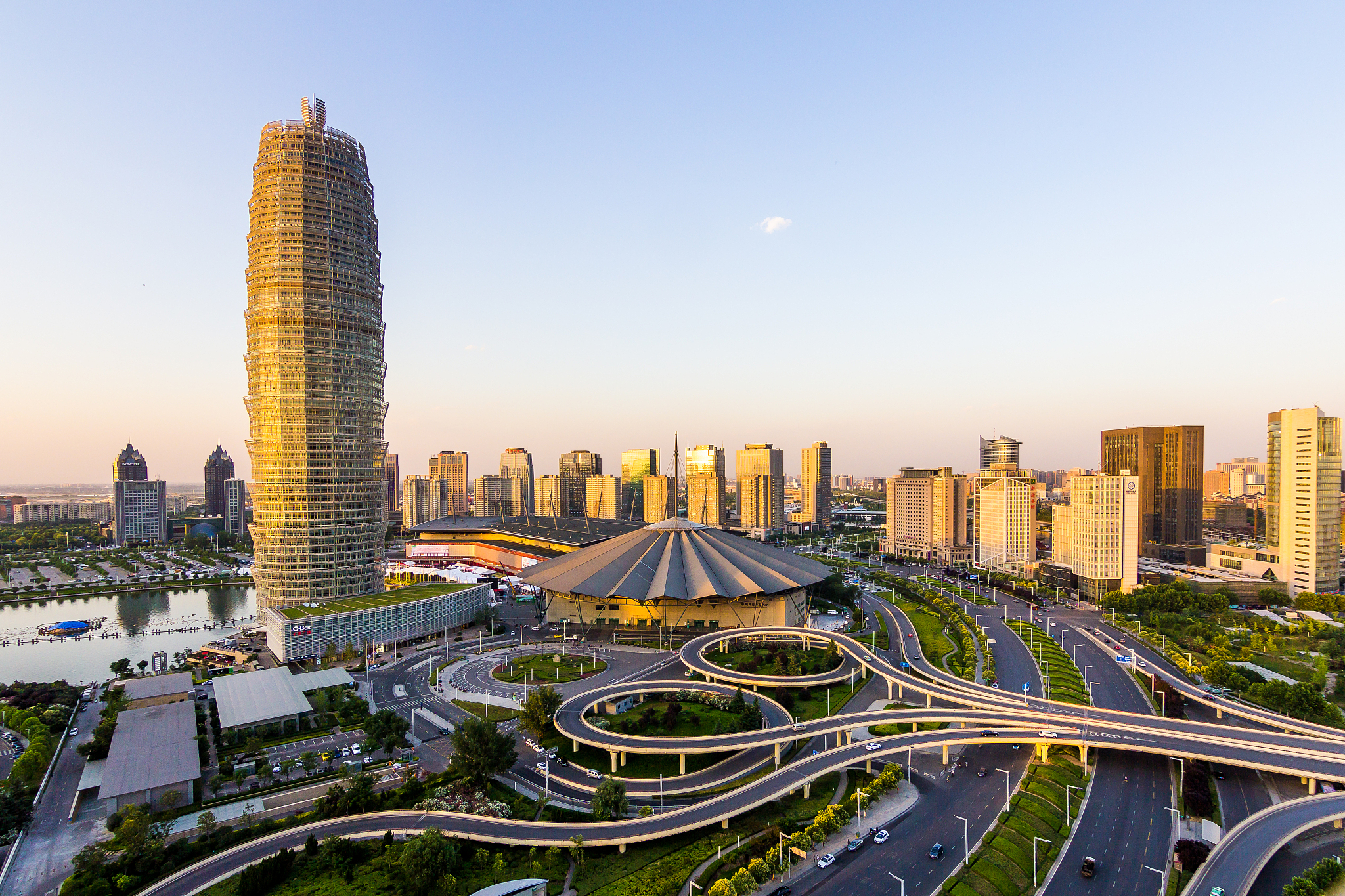 河南<strong>郑州</strong>城市风光