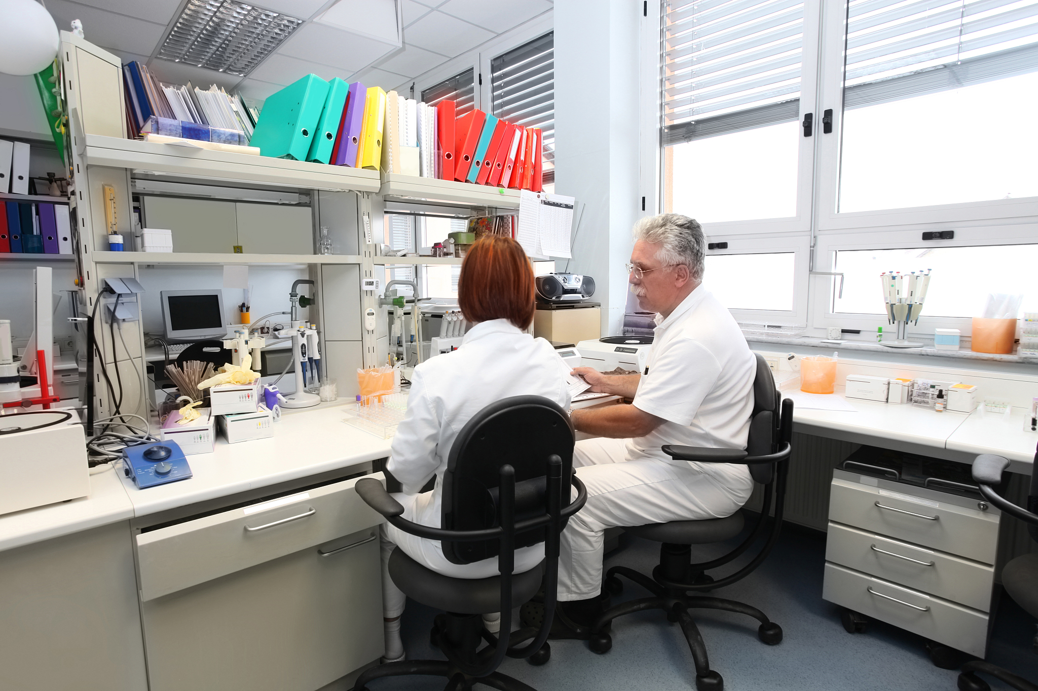 成都铁路卫生学校的医学检验中专就业方向好吗