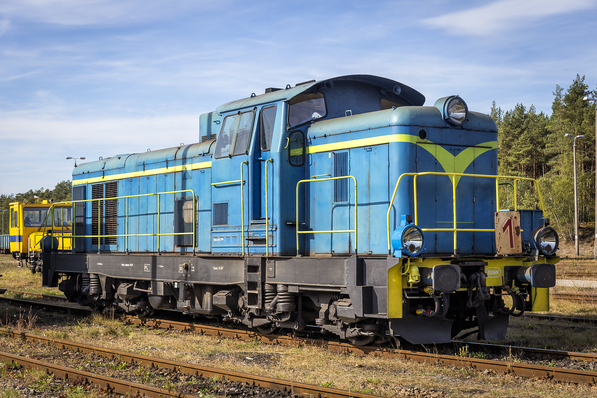 2020年六盘水读铁路学校读什么专业好