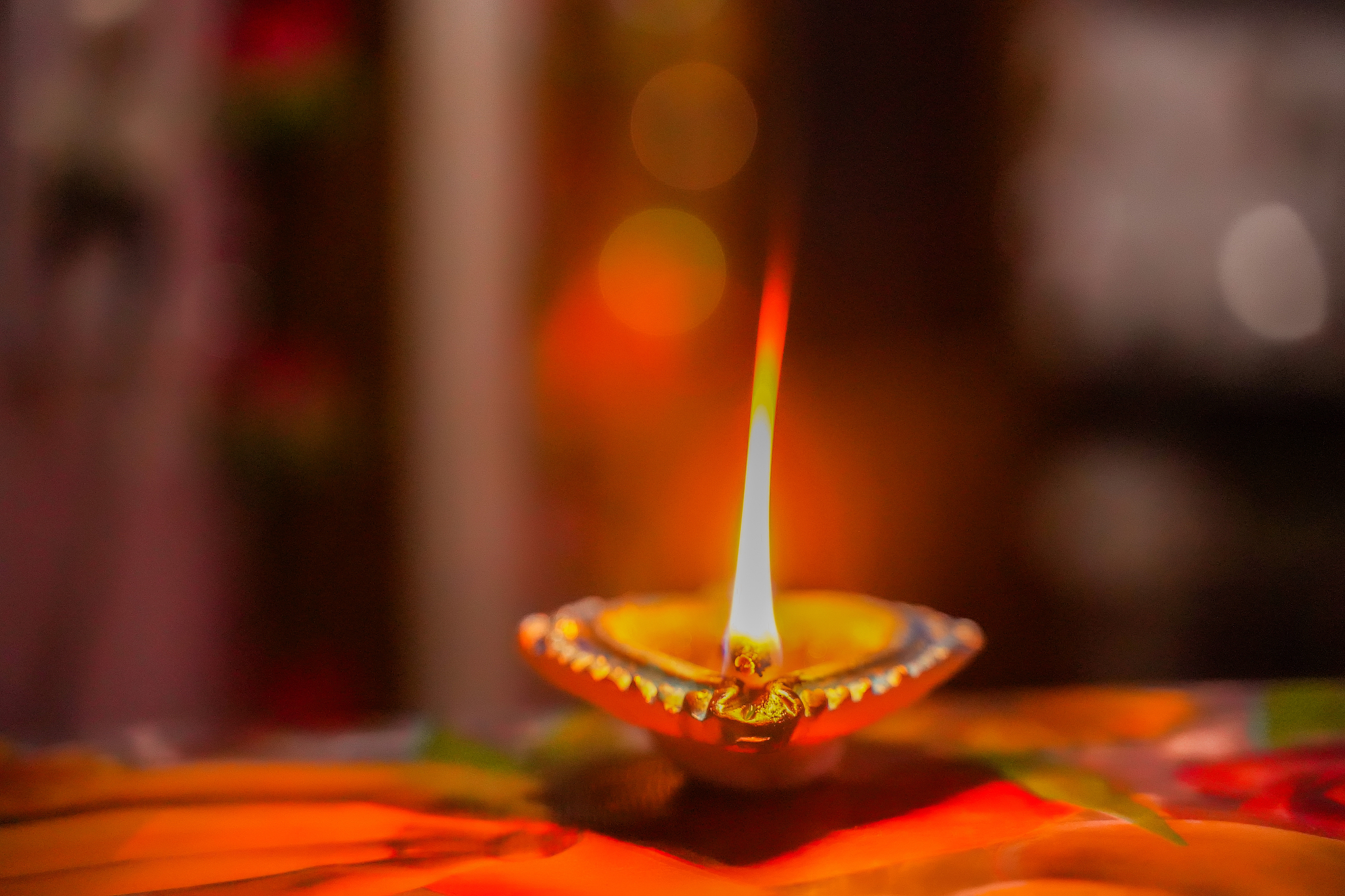 三昧真火：佛教修行中的内在火焰