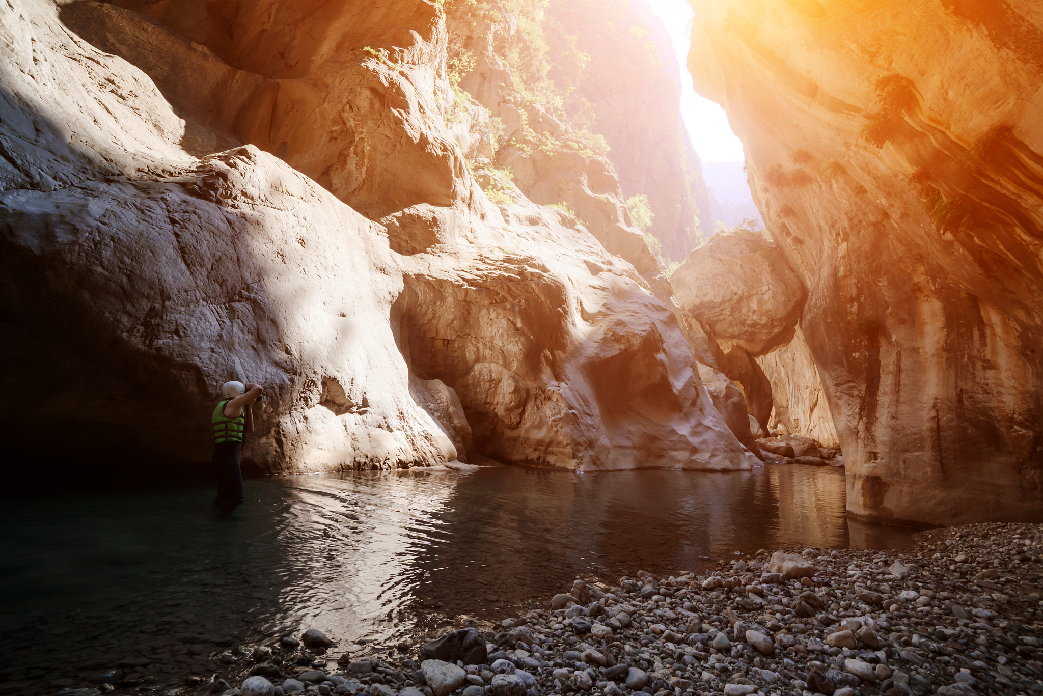 七魔峡谷: 七个恶魔的传说之地