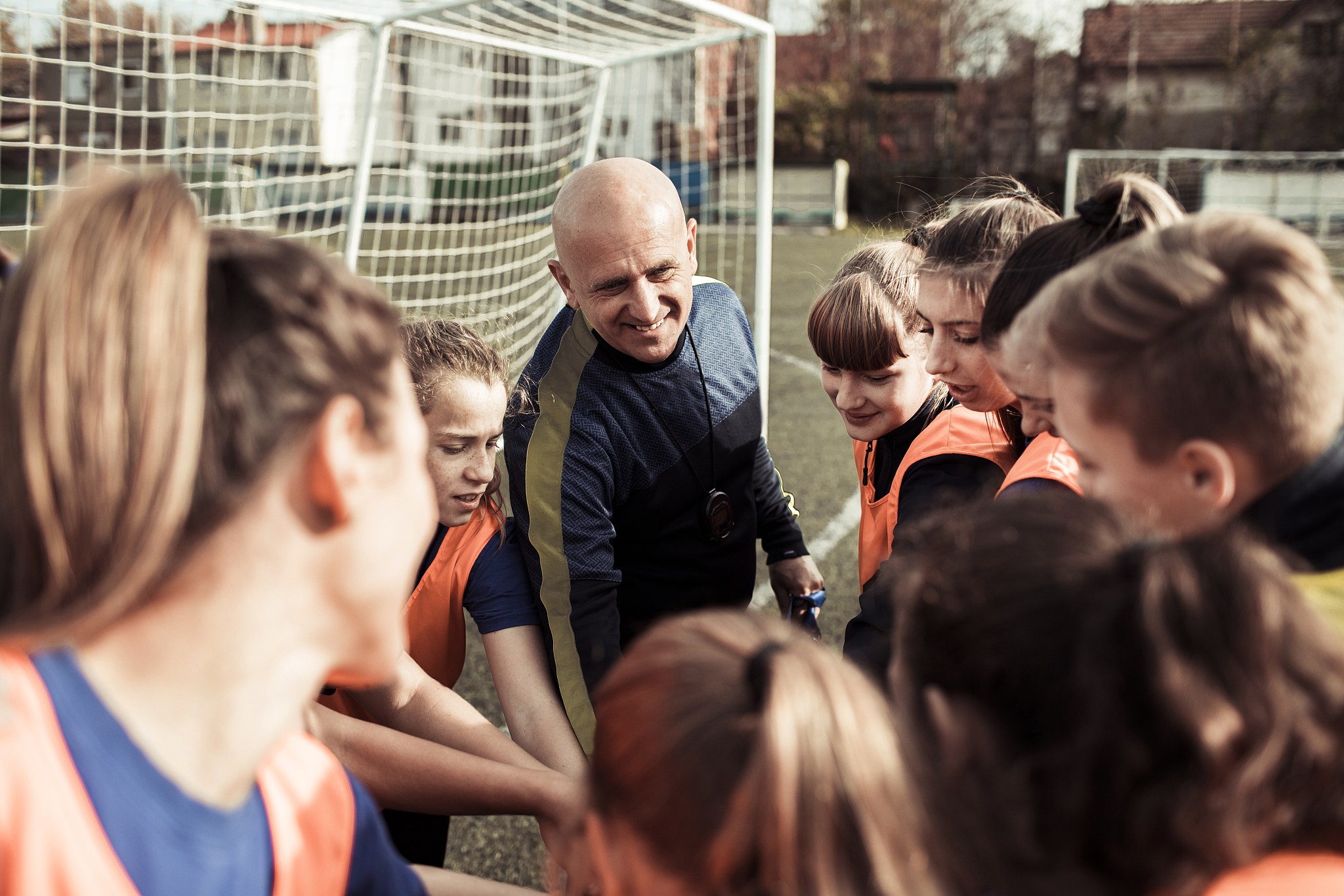 法国少数族裔面临的语言障碍：统计特征与影响分析