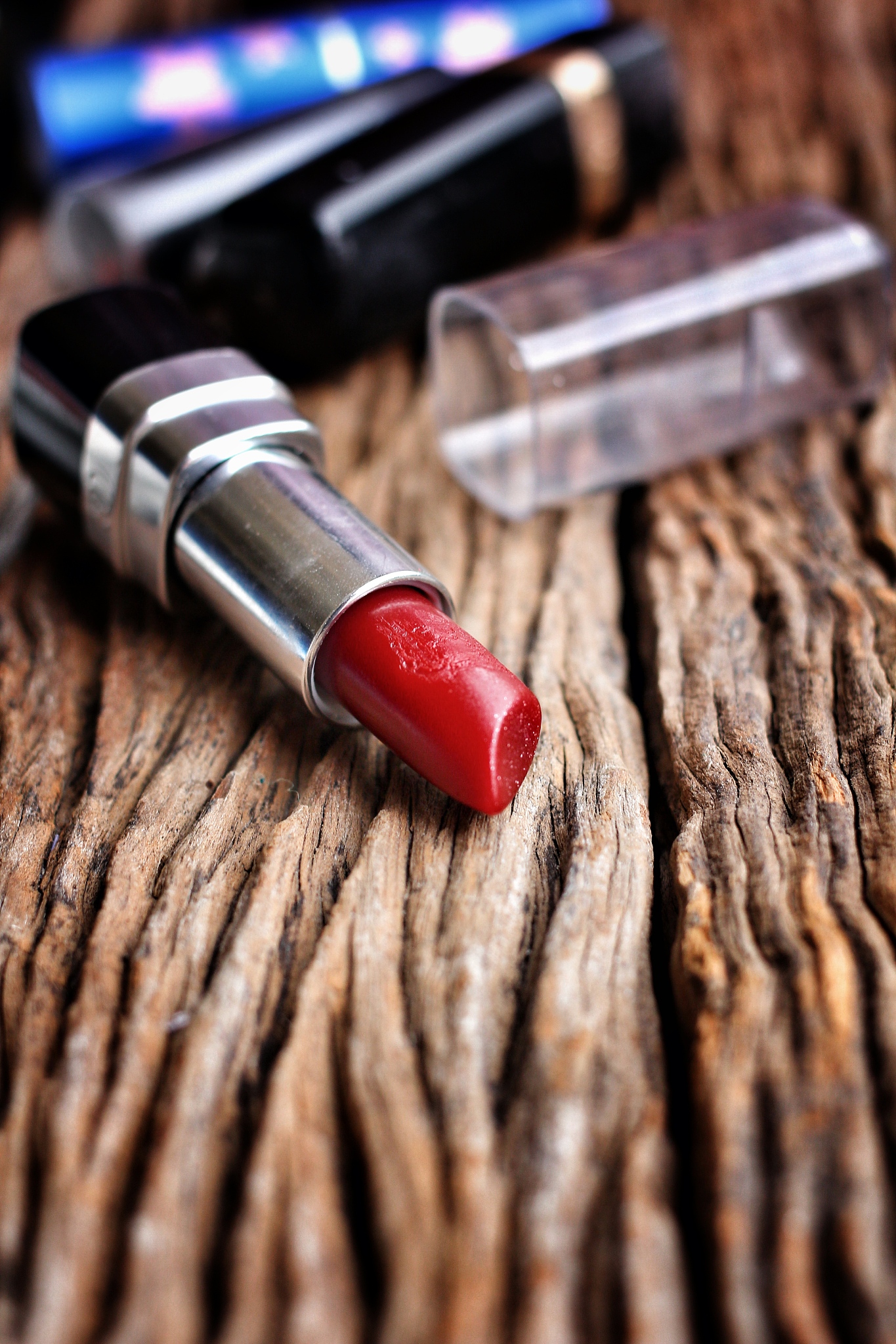 【拔草】这款口碑爆款唇膏，竟是大型翻车现场？！