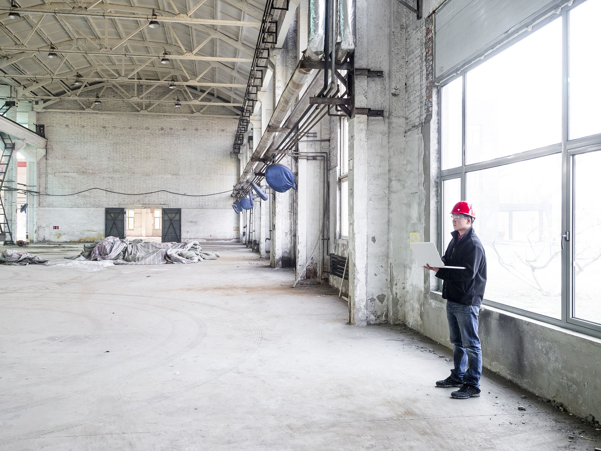 西安工程技师学院是全日制吗是本科还是技校好麽