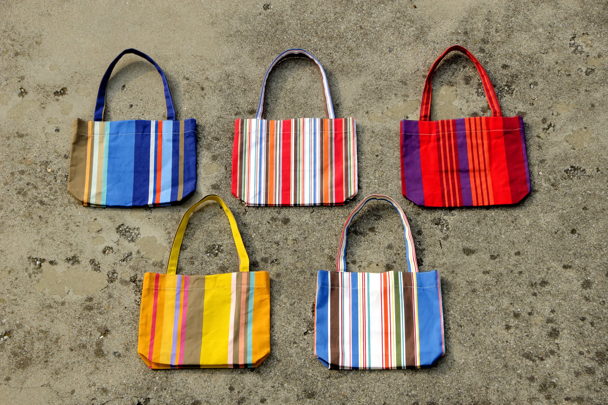 colorful beachbag