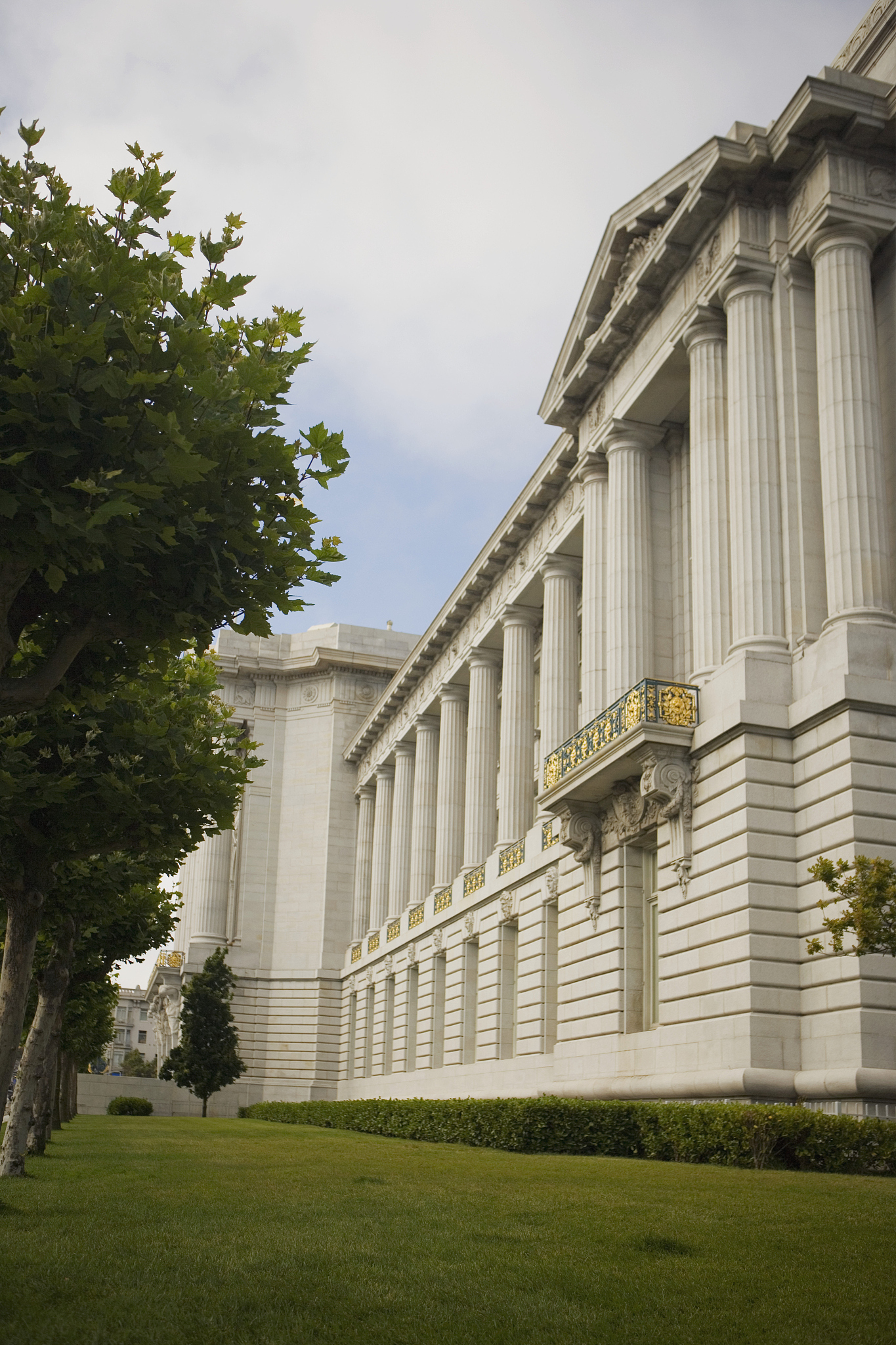 low angle view of a building, city hall, san francisco, californ