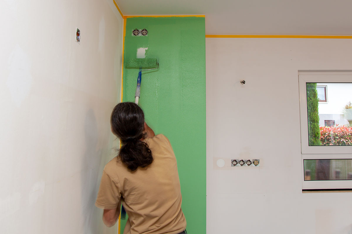 如何保护墙面并提升家里的温馨感