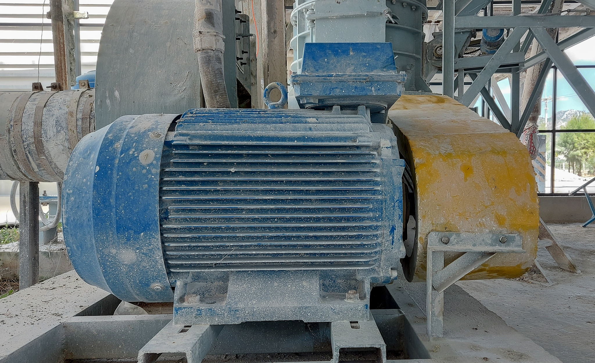 大型矿井电机型号大全：常见系列及应用