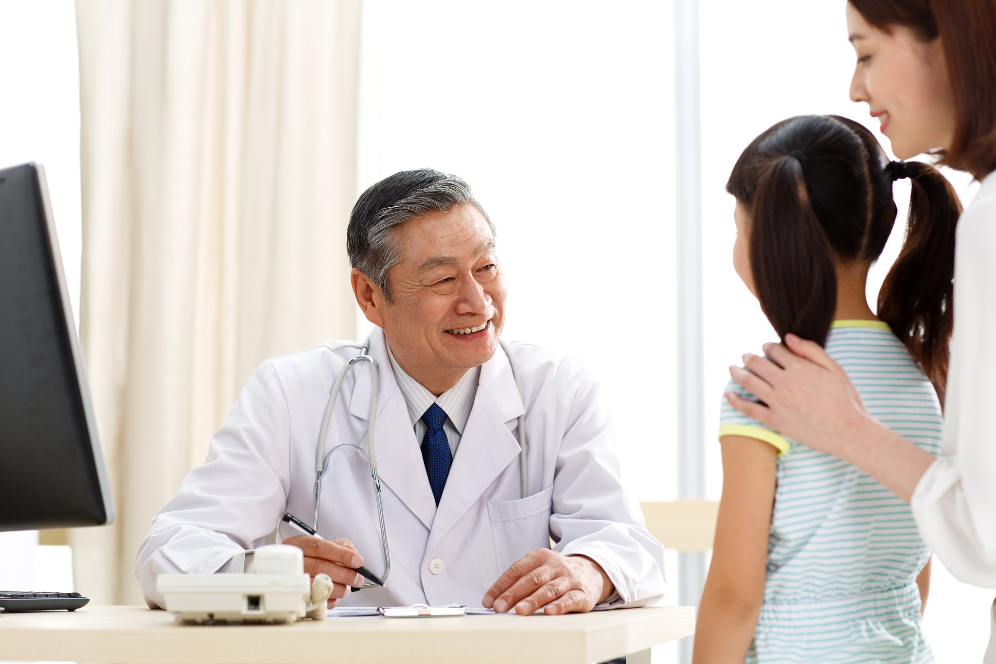 河南省哪家医院治疗小儿斜颈最好河南省有多家医院可以治疗小儿斜颈以下是几家比较好的医院：1 河南省儿童医院：拥有国家级重点学科是河南省最大的儿童医疗机构之一拥有一流的医疗设备和专业的医疗团队治疗小儿斜颈效果较好。2 河南省人民医院：是河南省内一所综合性大型医院拥有一流的医疗设备和专业的医疗团队可以为患儿提供全面的治疗方案。3 郑州大学第一附属医院：是河南省内一所综合性大型医院拥有一流的医疗设备和专业