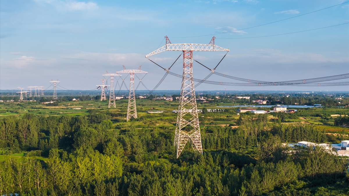 厦门柔性直流输电示范工程将于2015年底投运