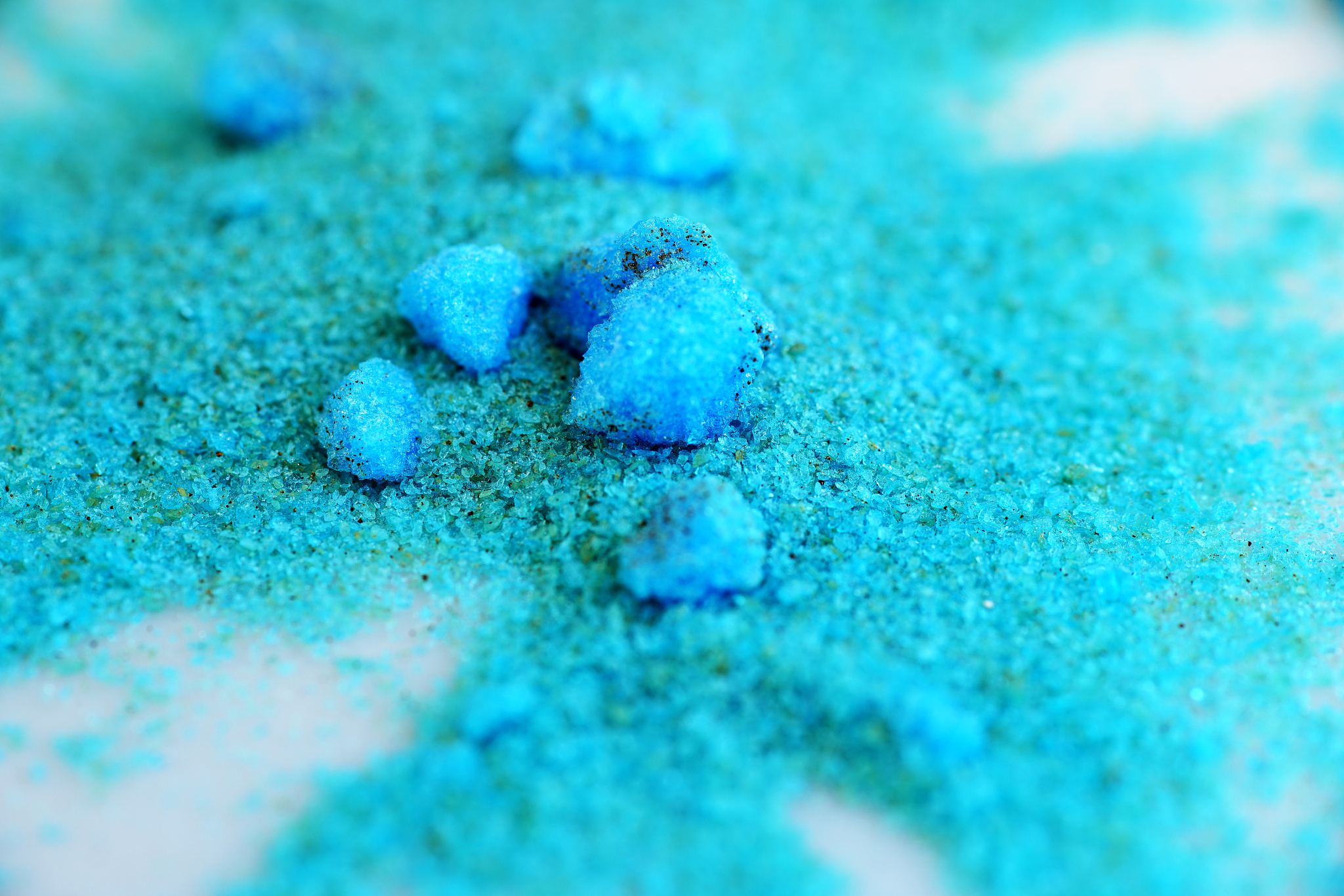 三氧化铝和柠檬酸钠哪个对氧化锌混悬剂的稳定作用好