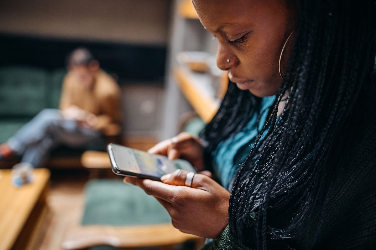 怎么让女儿放下手机