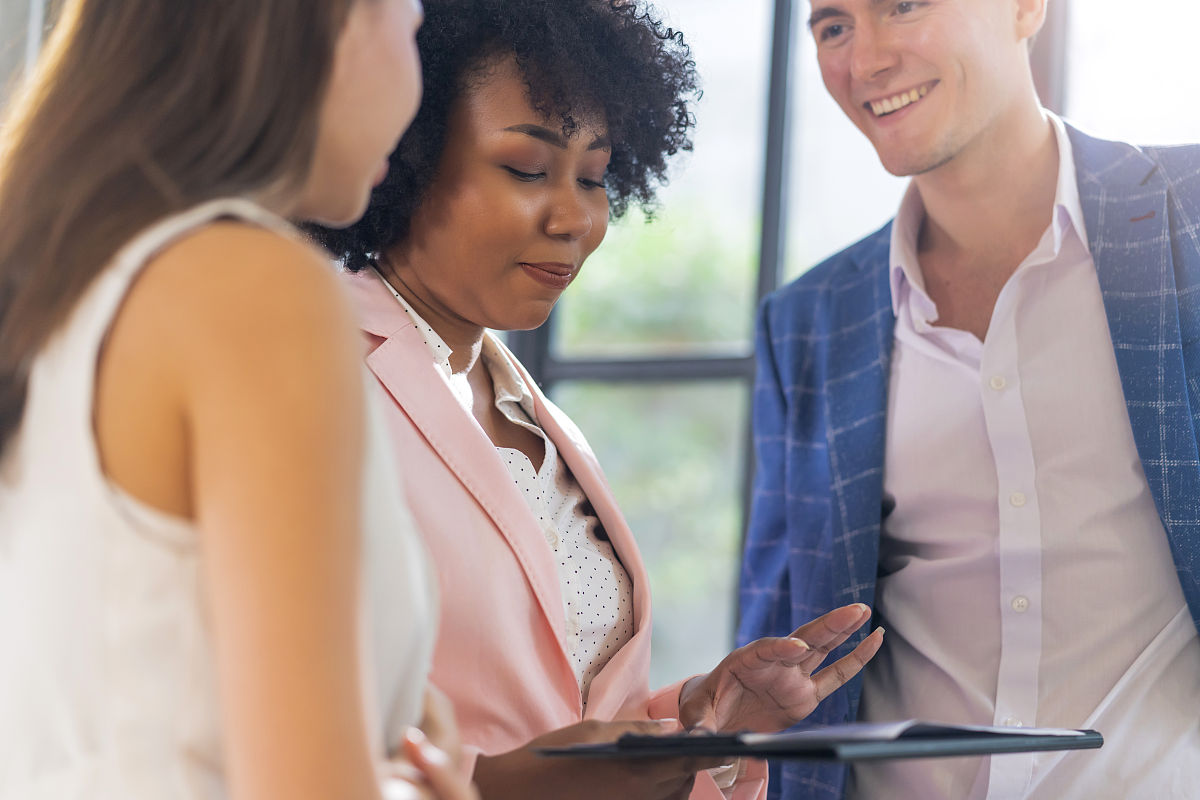 代骂旗舰网：中国网络代骂服务平台的争议