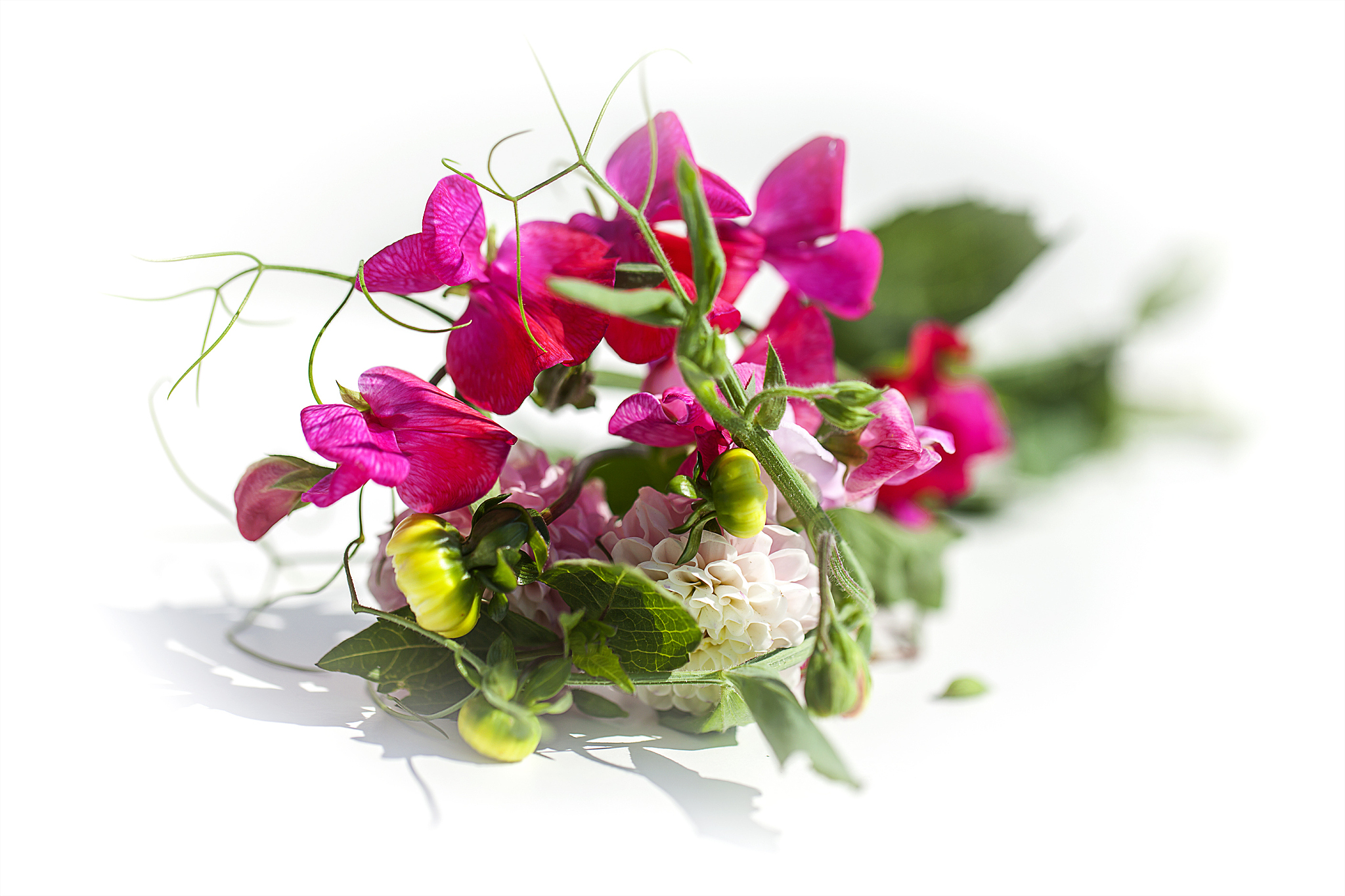 romantic wedding flowers