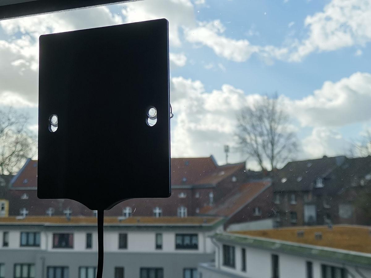 天线宽带化渐变结构