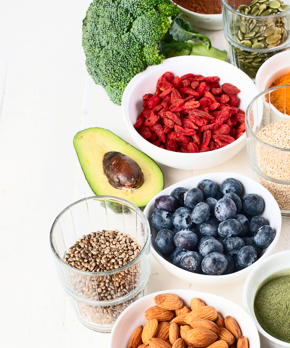 滋补养生食材大全：从药材到水果，应有尽有