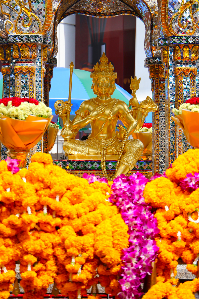 泰国拜佛注意事项：尊重信仰、遵守礼仪 - 旅行必读