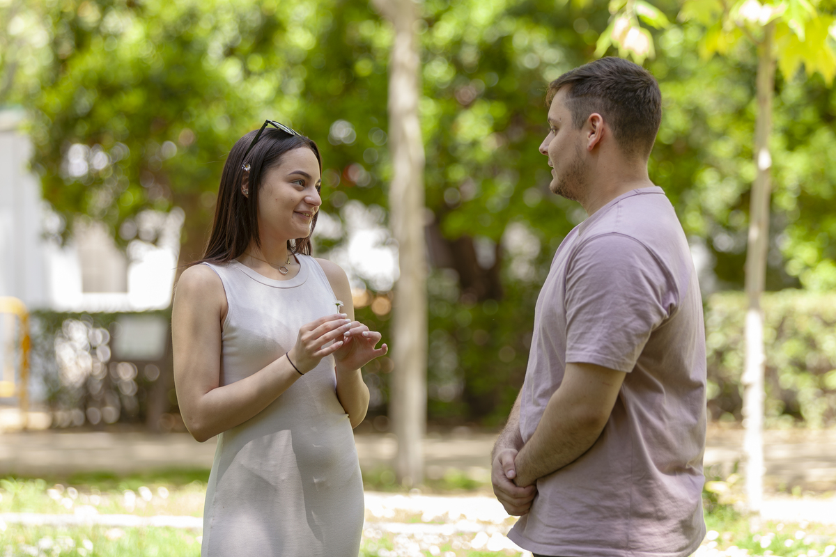 扩写爱要大声说出来