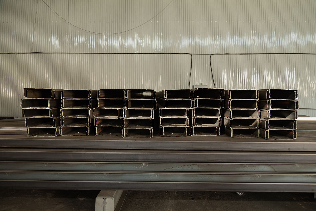 345r钢材材质解析：低合金高强度结构钢的应用