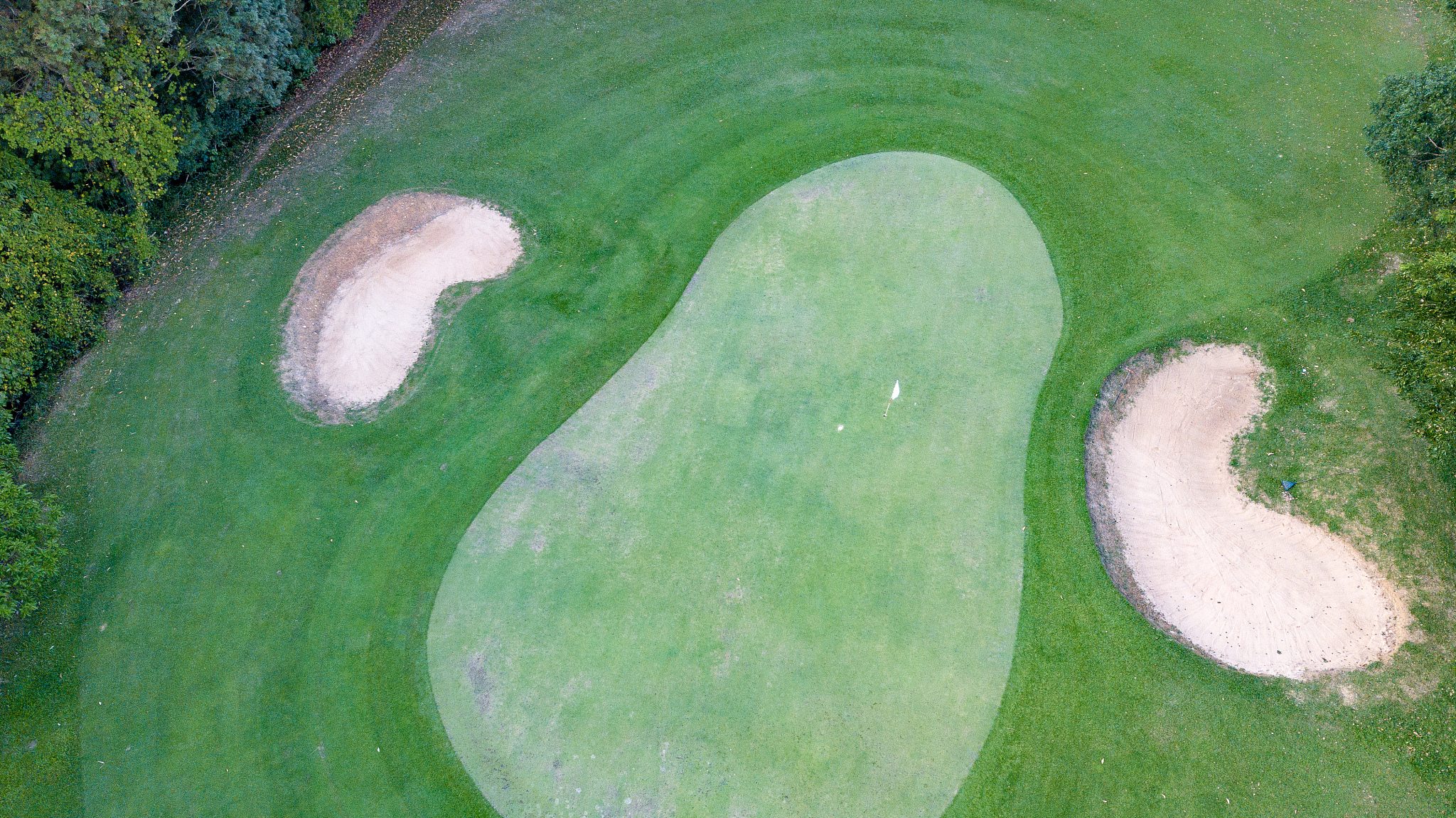 峰景球场创意命名征集：畅享独特体验！