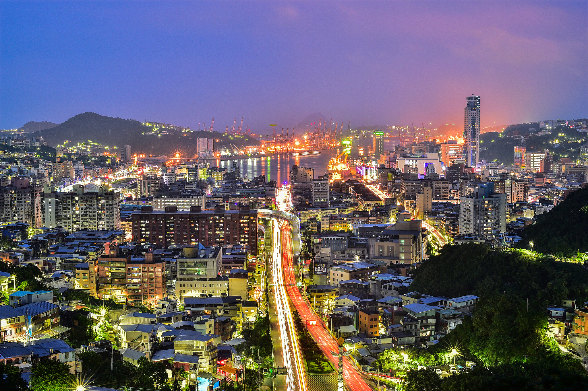 night scenery of keelung