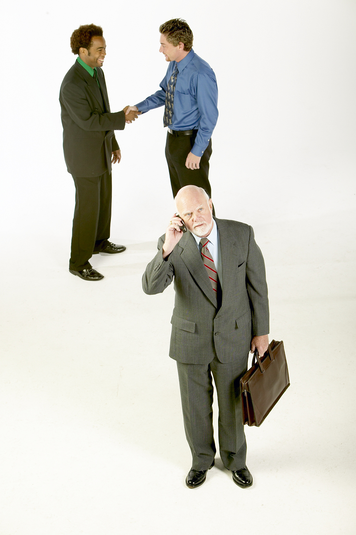 摇头不算点头算是什么意思_词语摇头不算点头算的意思