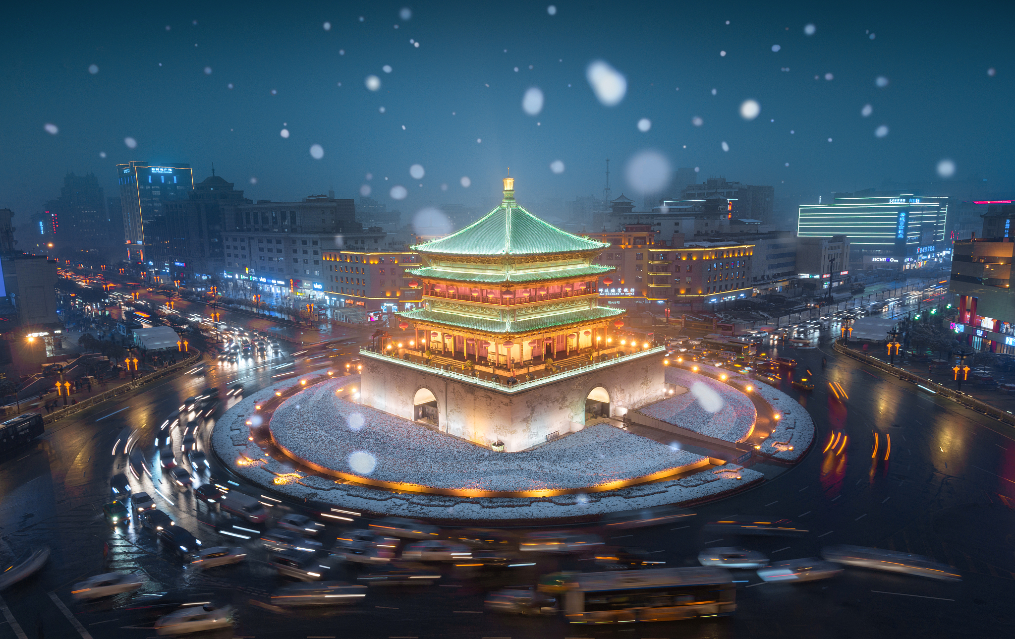 西安雪夜钟楼