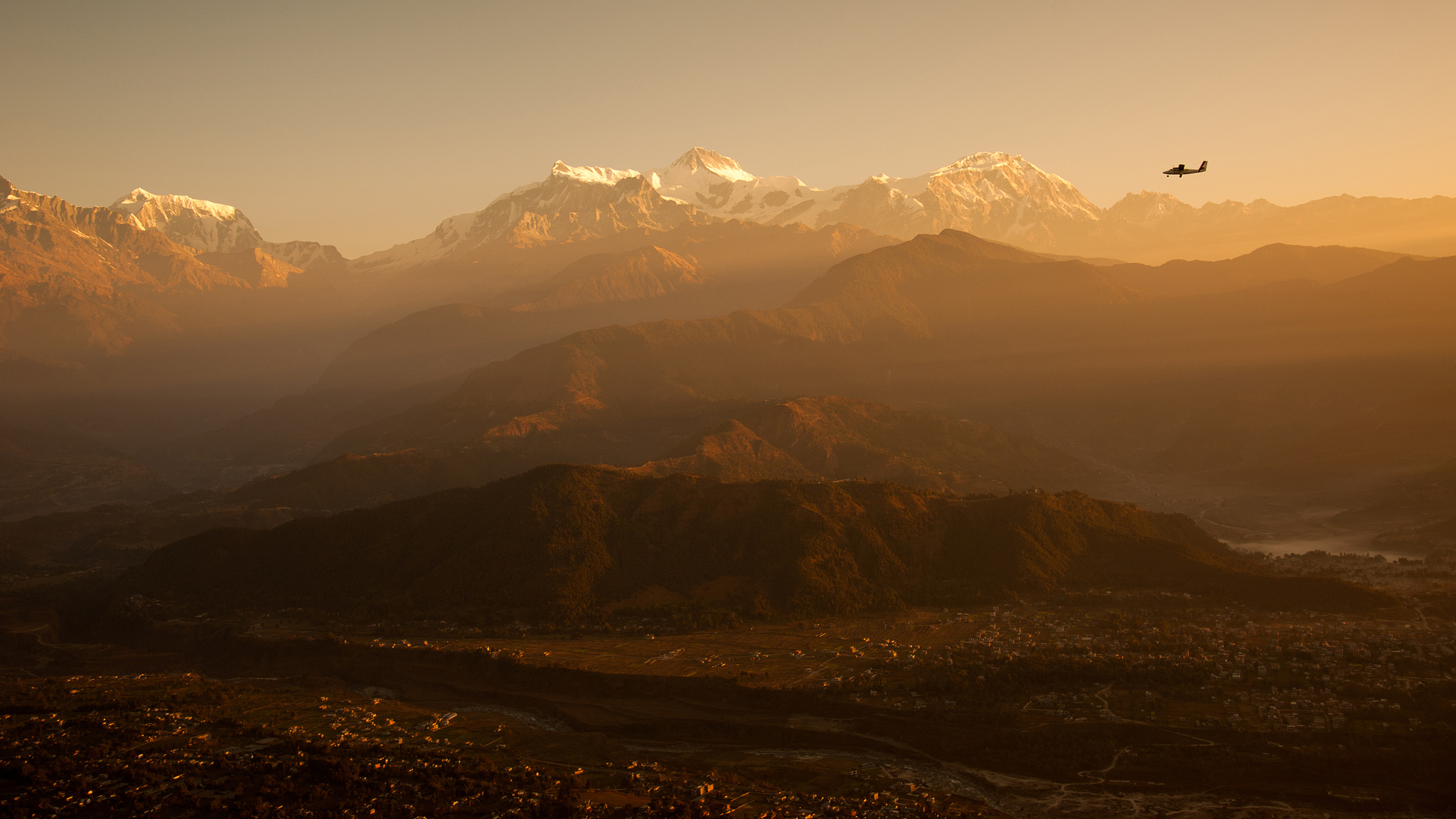 撰写基于微信小程序的陆良彩色沙林服务平台的设计与实现论文设计思路