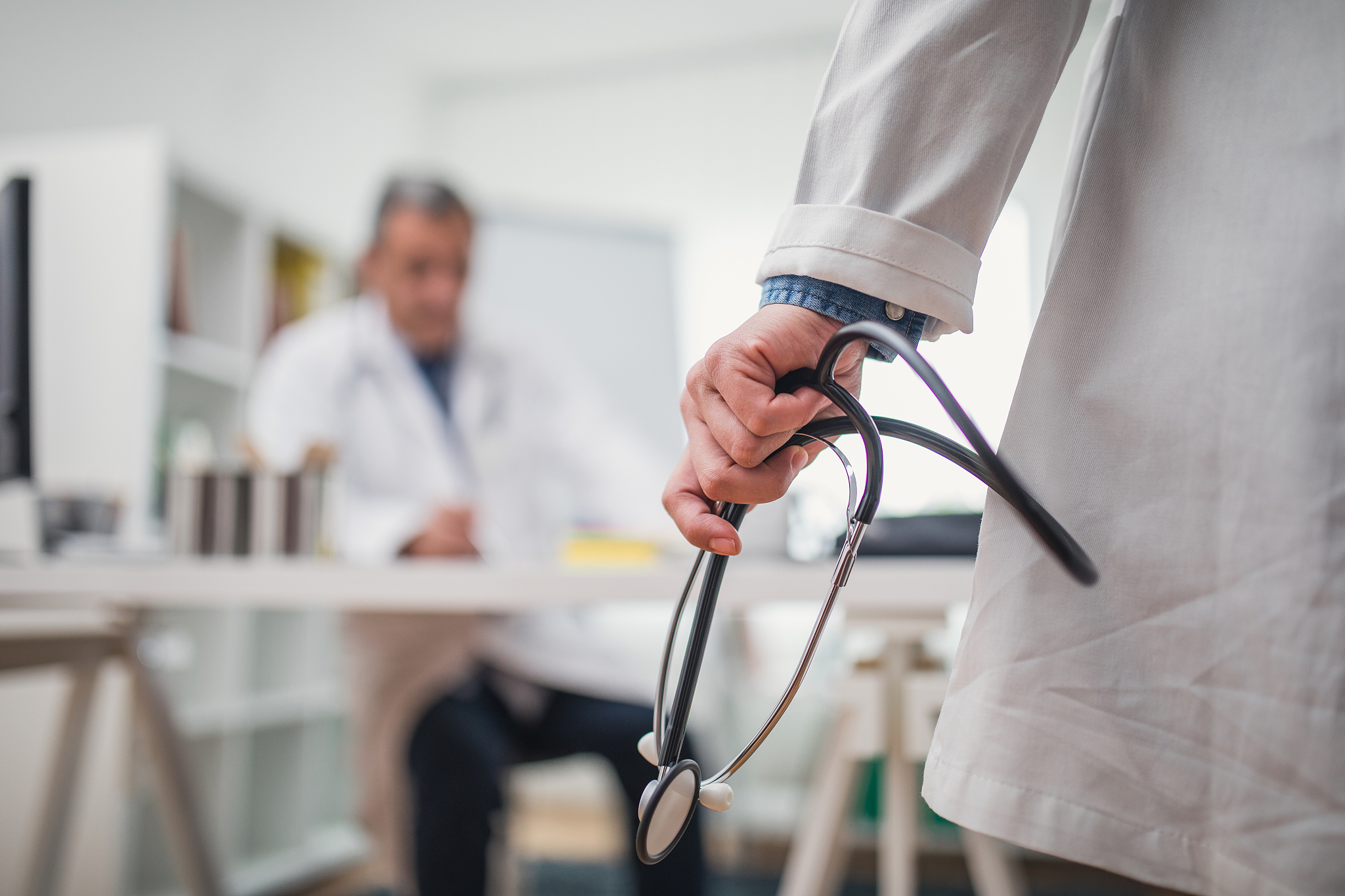 stethoscope in doctors hand