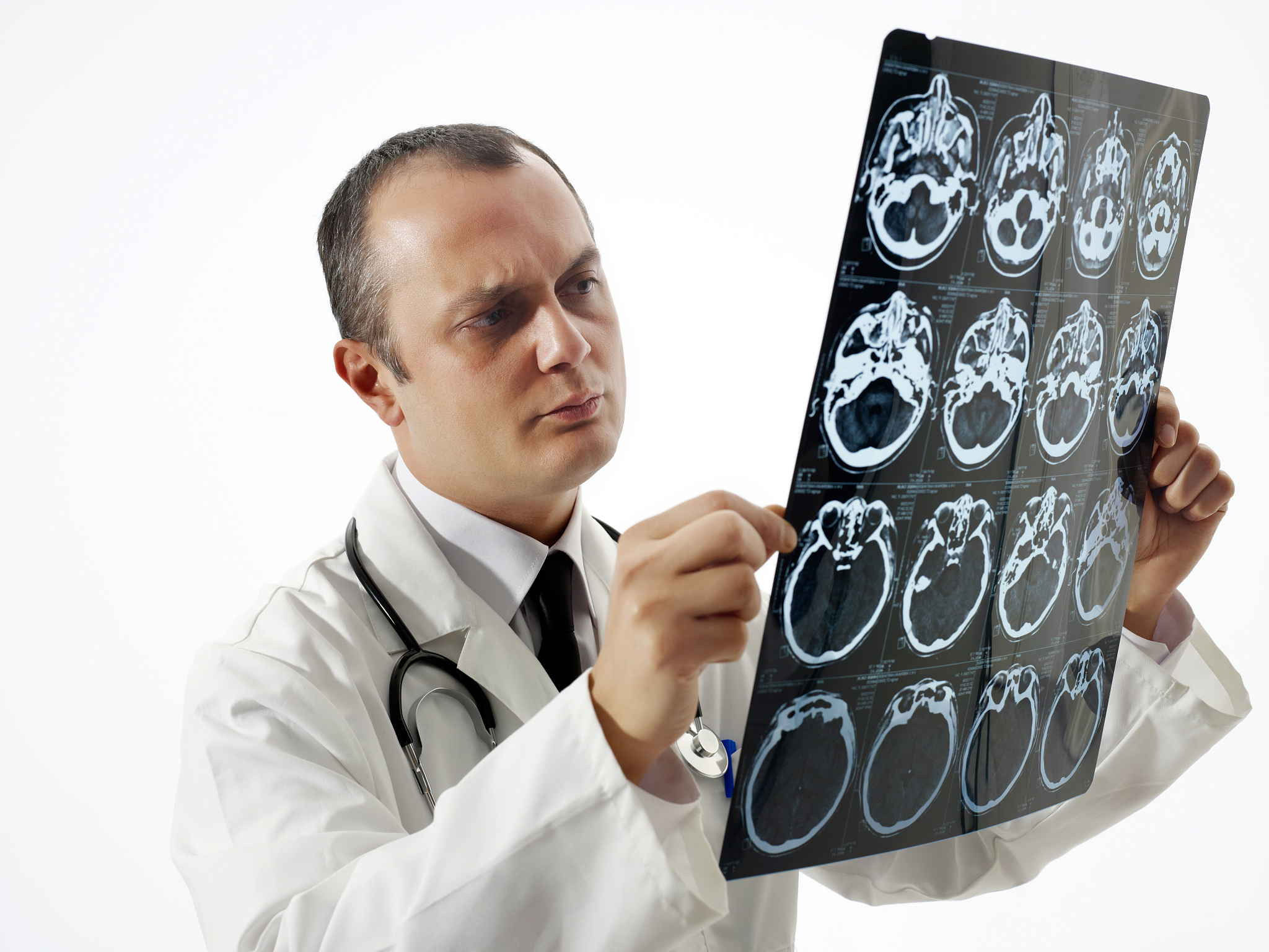 Dr. John J. McGuire: 知名美国放射肿瘤学家和肿瘤学家