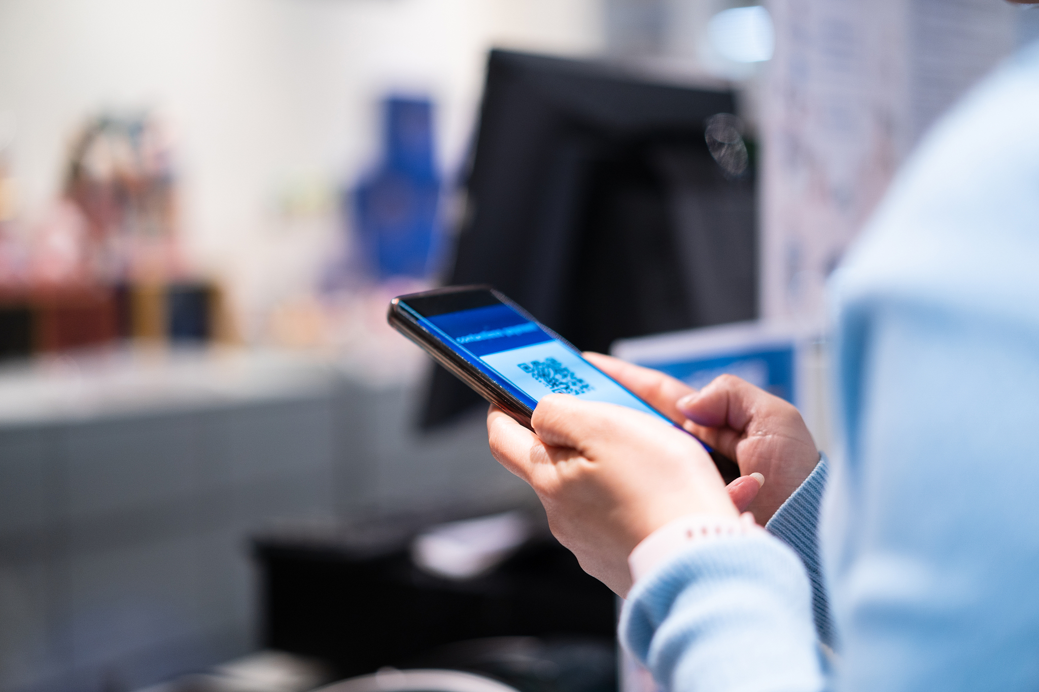 contactless payment with smart phone