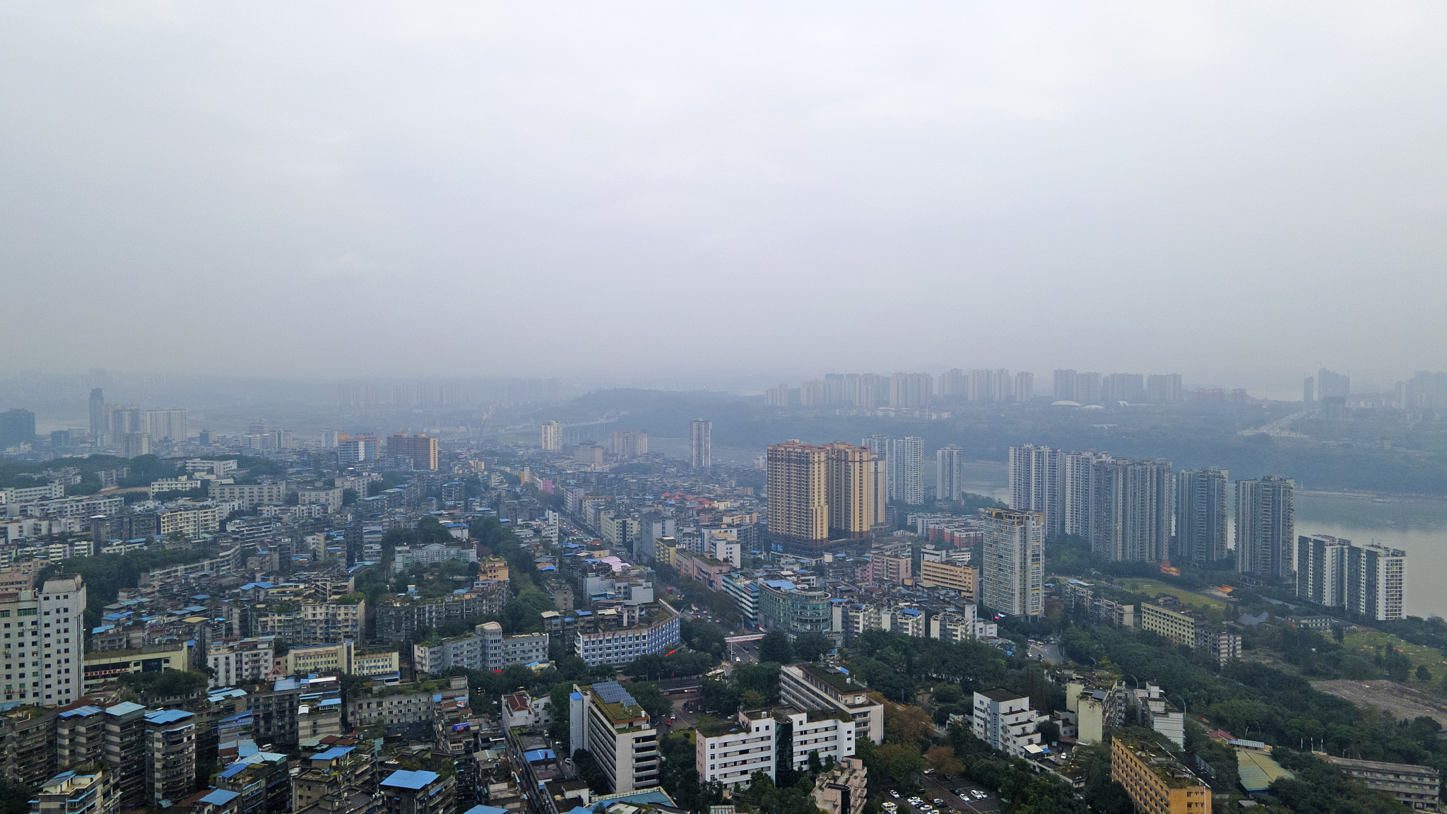 四川省泸州市城市风光,长江上游