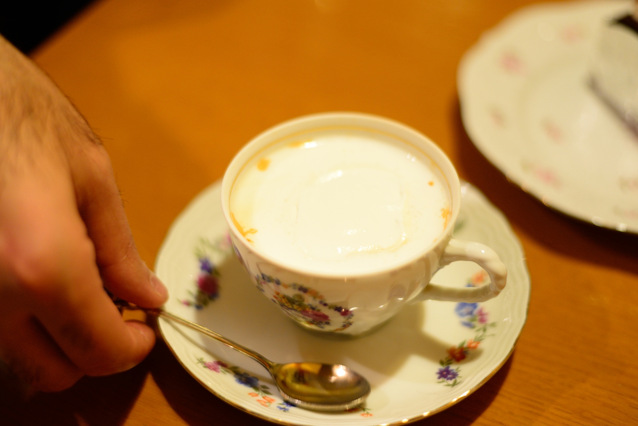 自制奶茶：简单易学，在家也能享用美味