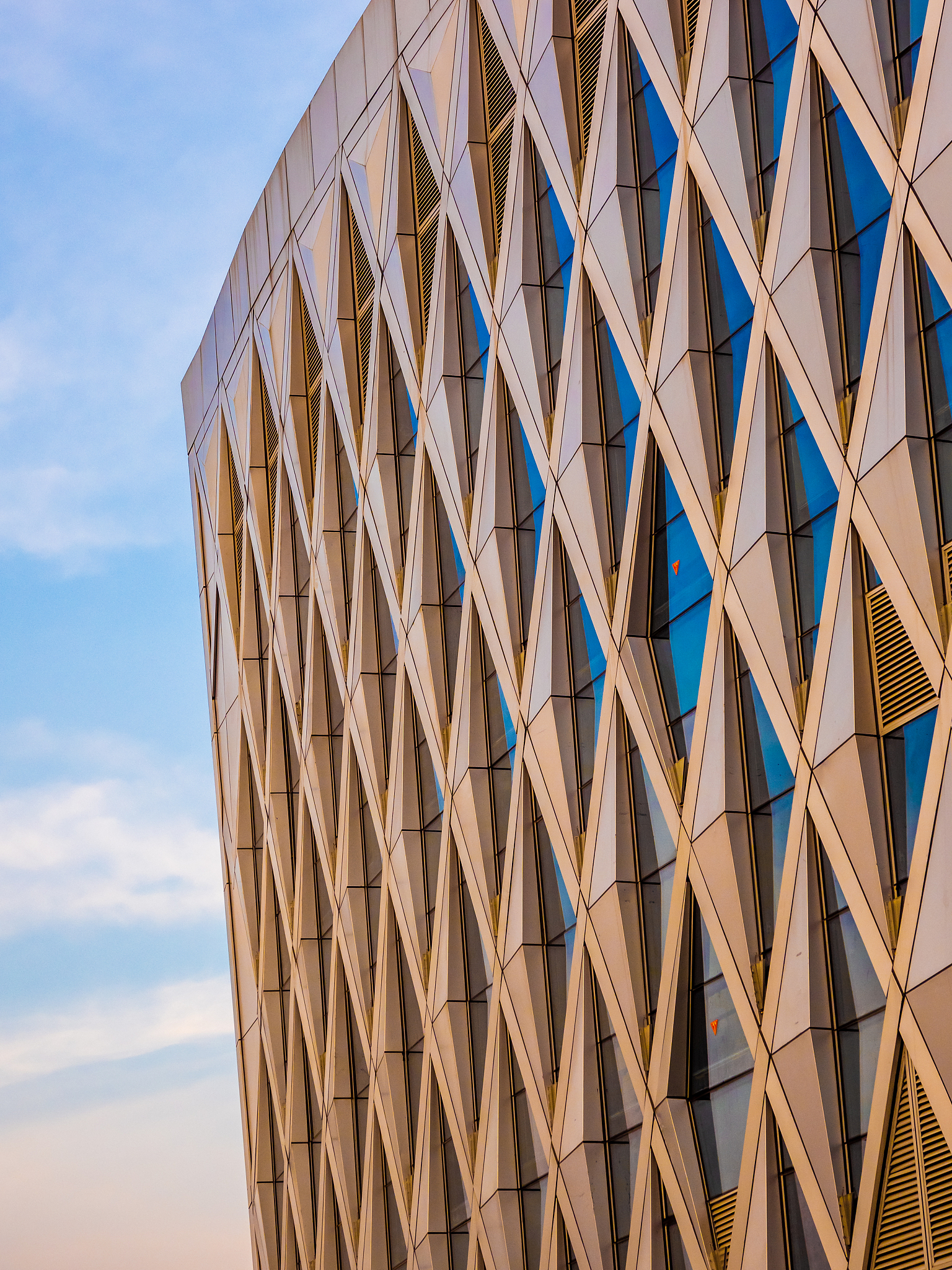 郑州科技中等专业学校2023年招生专业：新亮点抢先看！