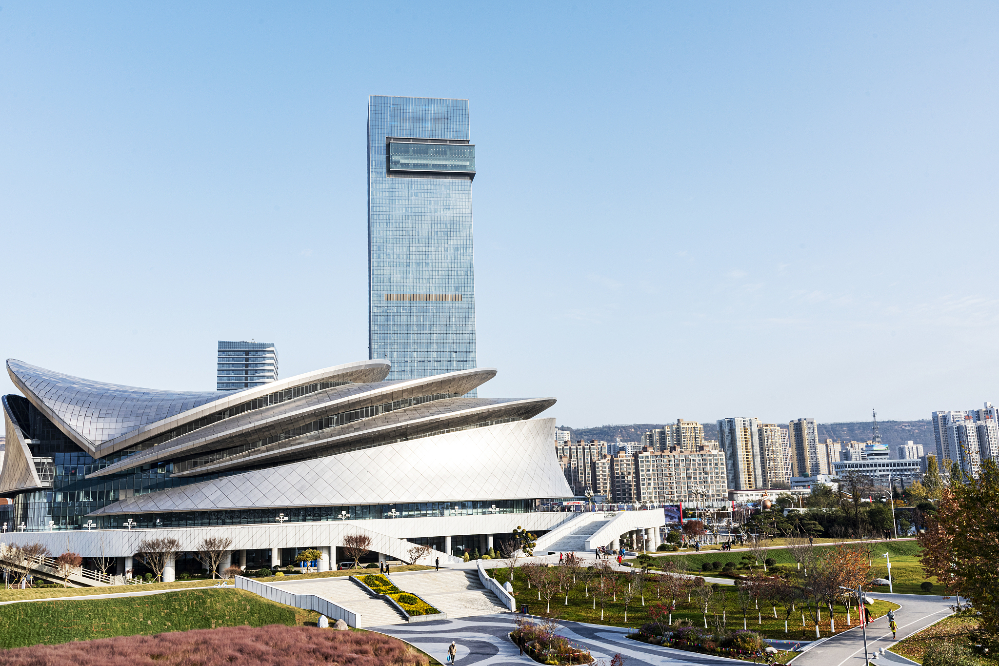 宝鸡中专学校和高中的区别用发