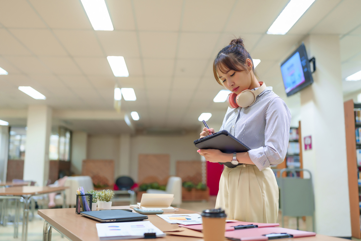女生热门专业有哪些？适合女生的大学专业推荐